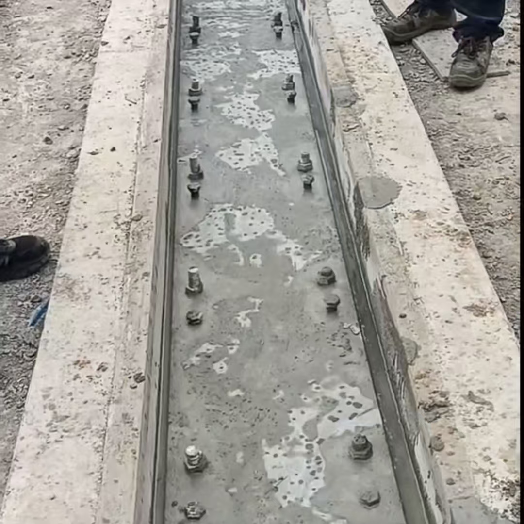 商丘环氧树脂轨道胶泥是什么？用在哪里？